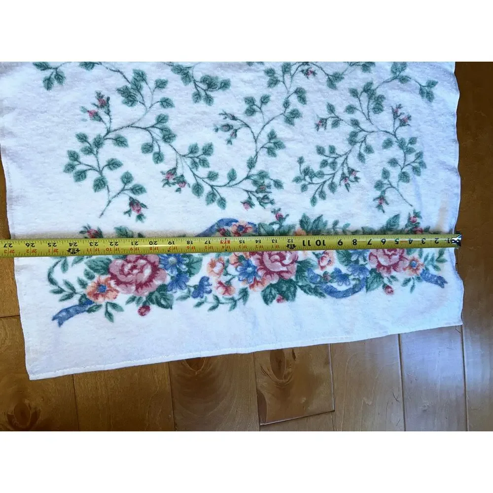 2 Vintage JCPenney Collection cottage core bath towel floral pink roses